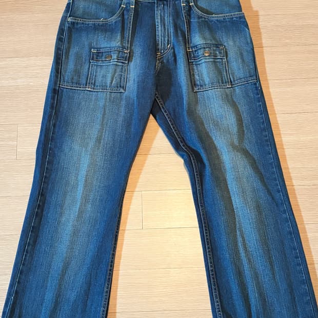 Levi's Movin' On 람블러 청바지 W34