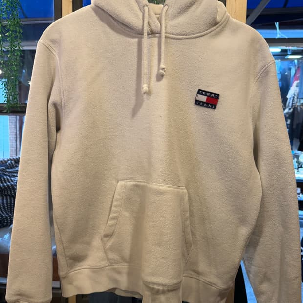 타미진스 후리스 후드티 화이트