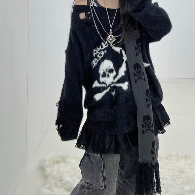 스컬 데미지 니트 체인 나시