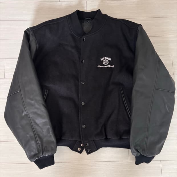 (XLsize) 골든베어 블랙 바시티 자켓