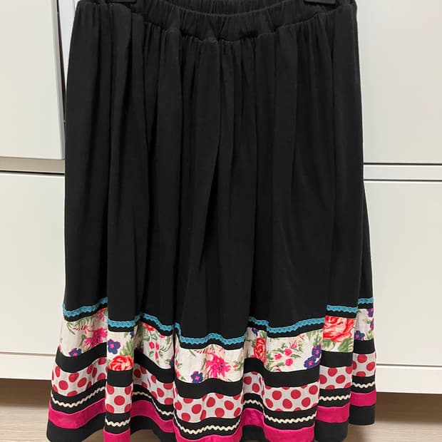 스나오 쿠와하라 빈티지 패치워크 미디스커트