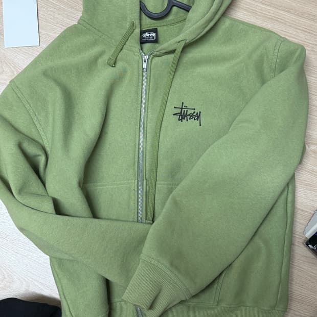 스투시 후드집업s