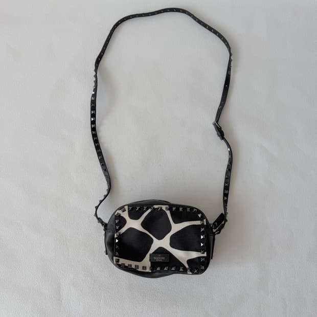 발렌티노(Valentino) 미니 크로스백(ITALY)