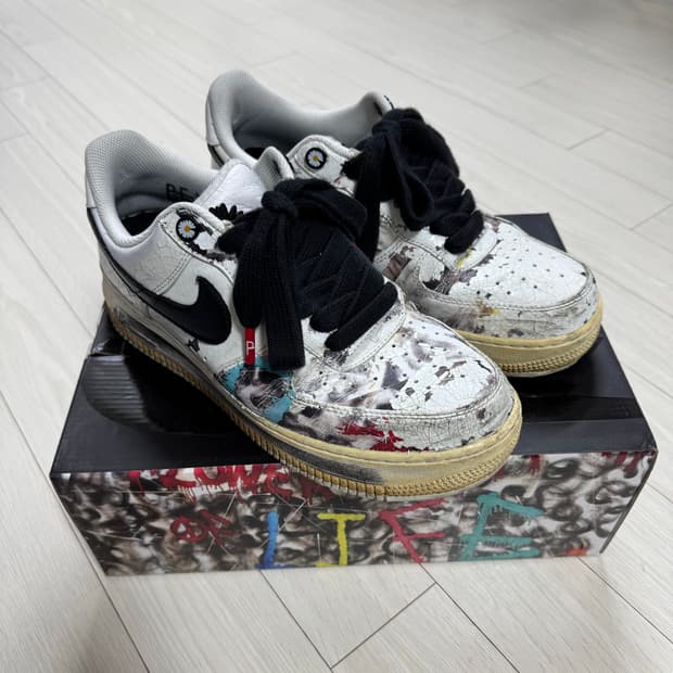 나이키 x 피스마이너스원 에어포스 1 로우 파라노이즈 2.0 (275)