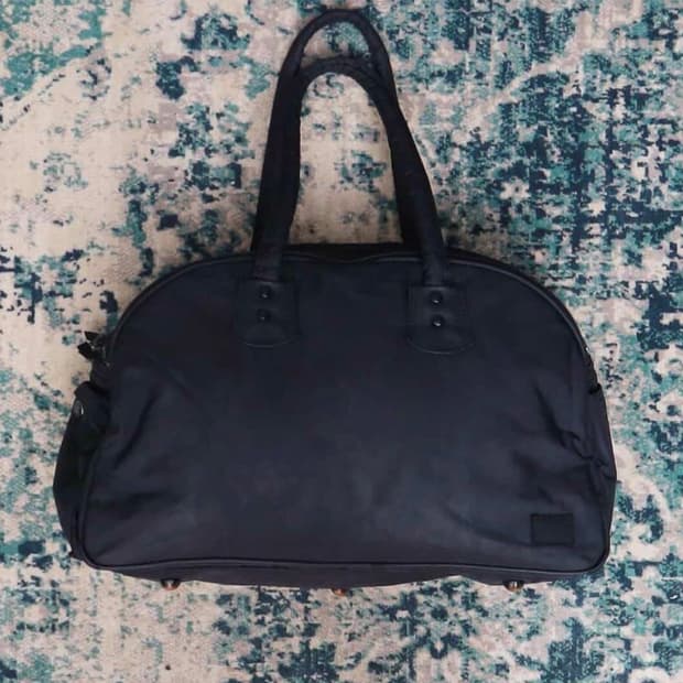 Headporter 블랙뷰티 토트백 삽니다😎