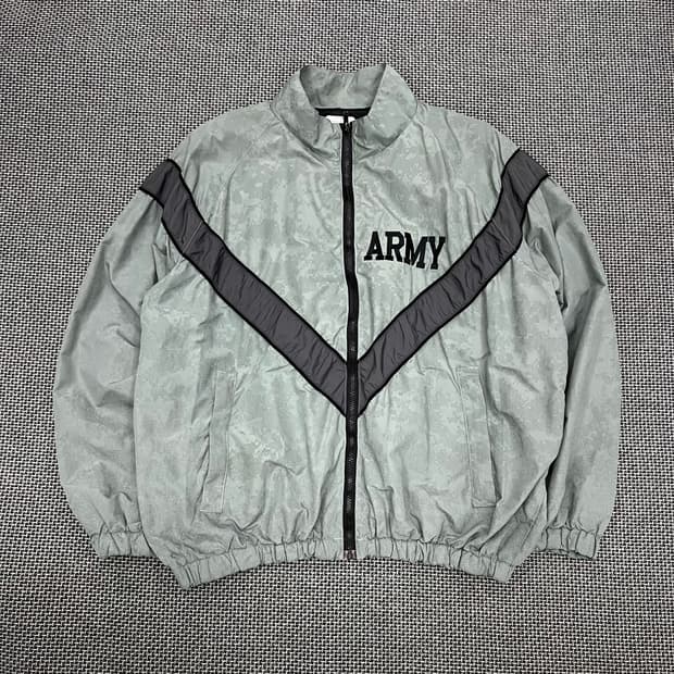 IPFU 2세대 밀리터리 바람막이