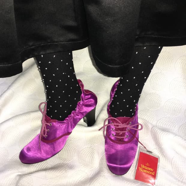 비비안 웨스트우드 핑크 실크 발레 슈즈