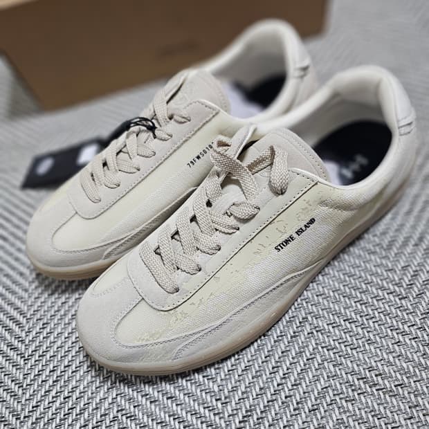 스톤 아일랜드 락 프린티드 레더 스웨이드 트림 캔버스 스니커즈(새 상품)