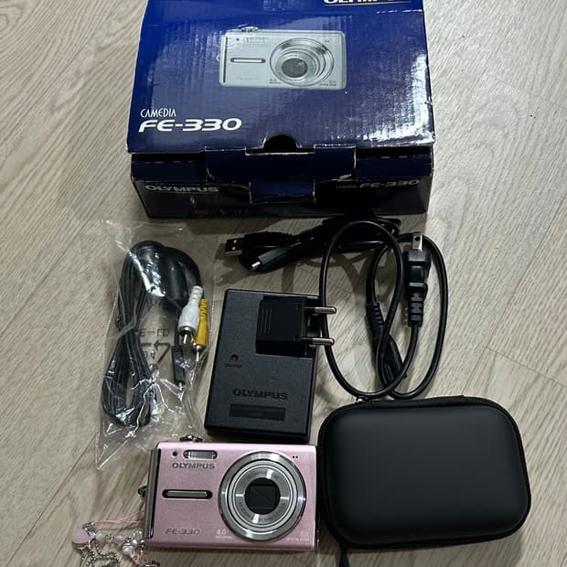 올림푸스 fe-330 핑크디카