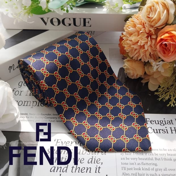 펜디 실크 네이비 링크 패턴 넥타이 10cm A등급 K2423
