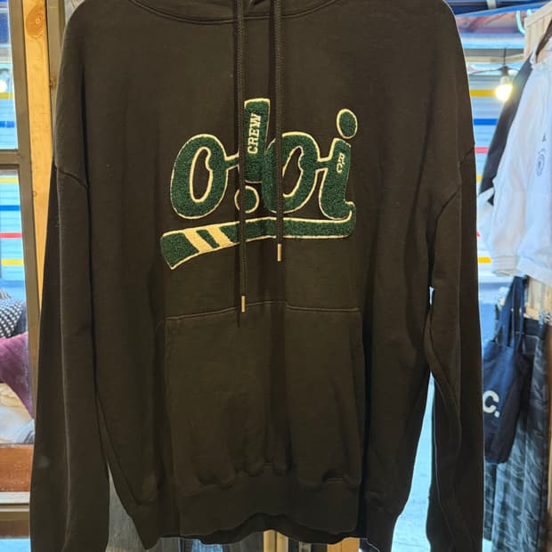 오아이오아이 부클로고 블랙 후드티
