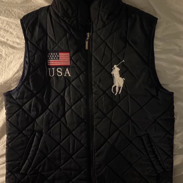 폴로 빅포니 성조기 패딩 조끼 구해요