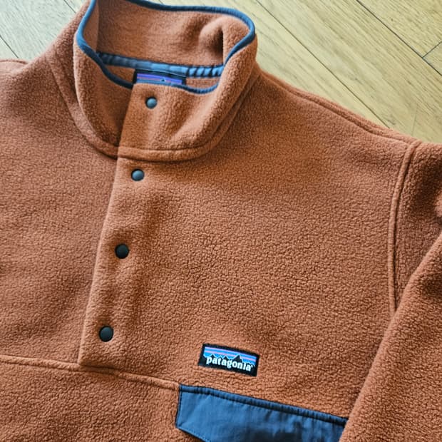 파타고니아 신칠라 헤비웨이트 버니쉬레드