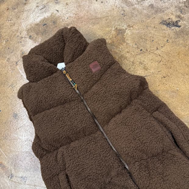 노스페이스 초코 브라운 털 패딩 조끼 80