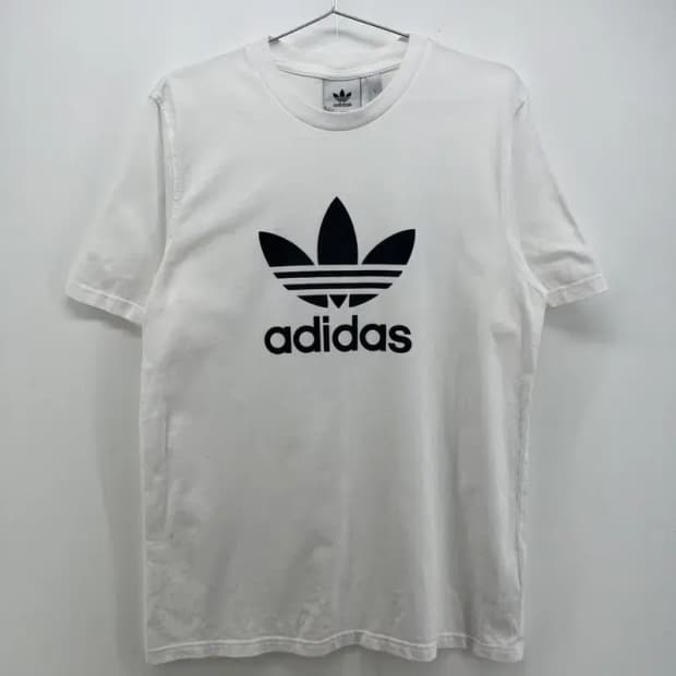 라지 아디다스 오리지널스 프린팅 반팔티셔츠 남자반팔오버핏 유로파코디
