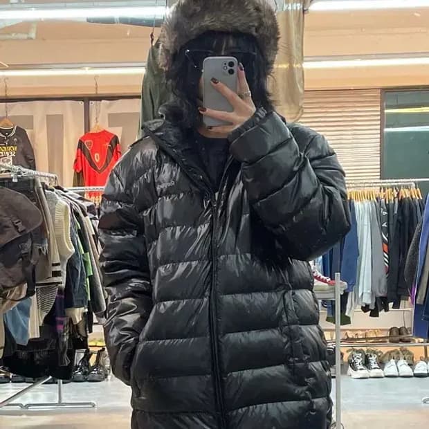 110 리복 베이직 다운 자켓 유광 패딩 점퍼 블랙