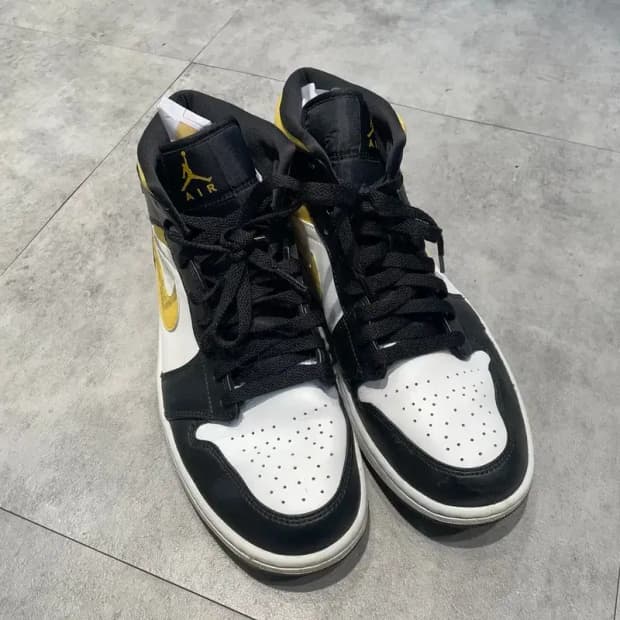 280 나이키 에어조던 1 미드 폴른 스니커즈