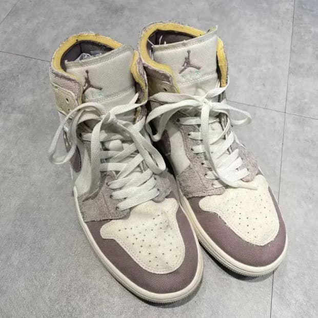 270 나이키 조던 1 미드 SE 크래프트 토프 헤이즈