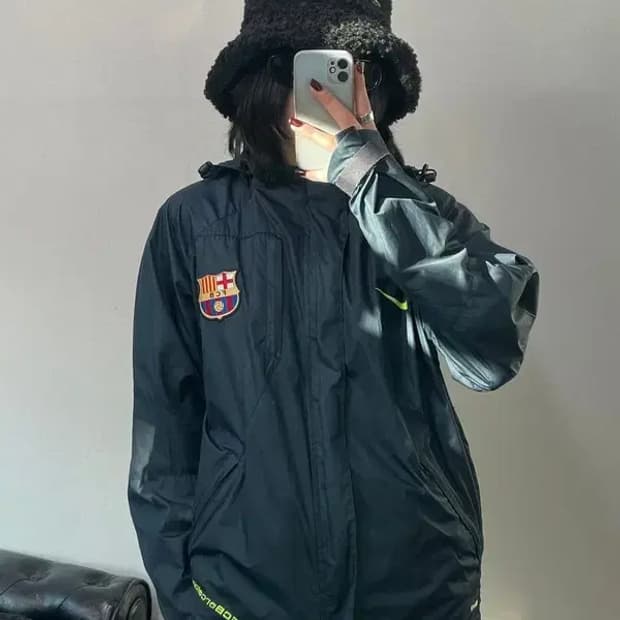 스몰 나이키 07 바르셀로나 윈드러너 바람막이 블록코어룩