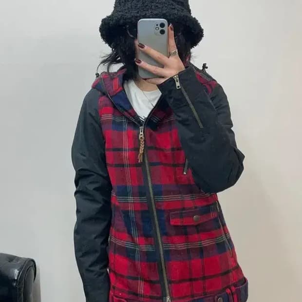 미디움 새상품 홀덴 여자 기모 스키 스노우보드 자켓 레드