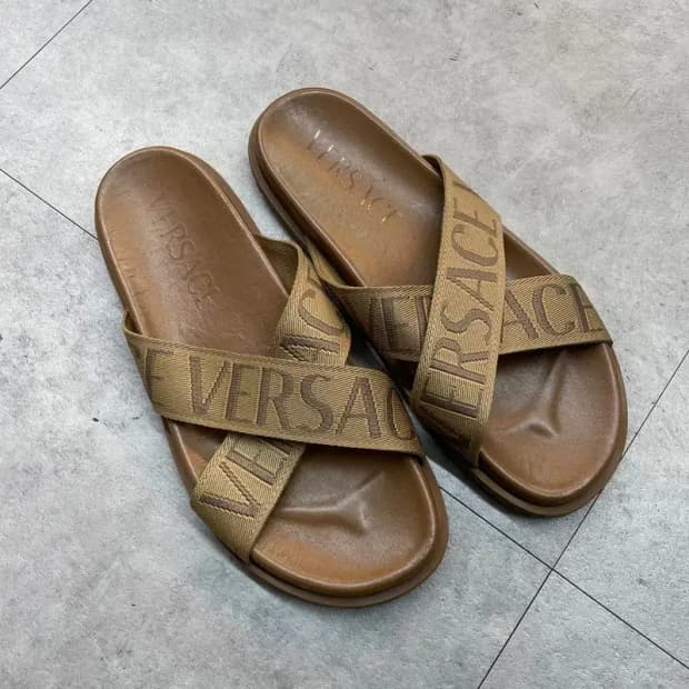 43 베르사체 올오버 크로스 샌들 브라운