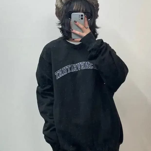 XL 디스이즈네버댓 아치 로고 자수 맨투맨 블랙