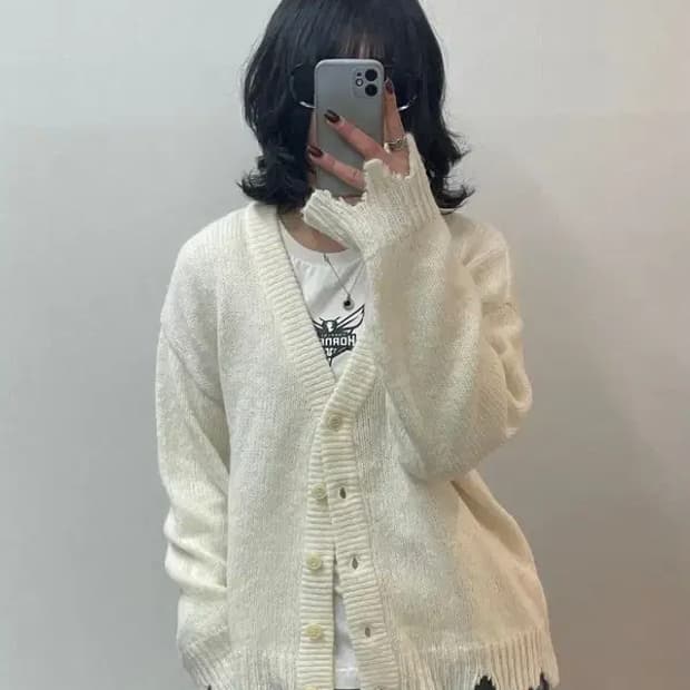 미디움 인사일런스 데미지 랩 가디건 아이보리