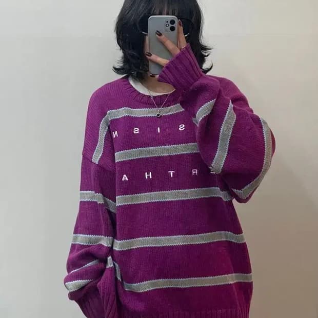 라지 디스이즈 네버댓 스트라이프 오버핏 퍼플 니트