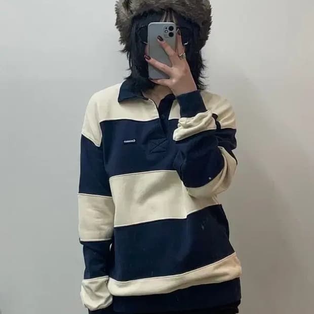 커버넛 오버핏 스트라이프 럭비 맨투맨 네이비