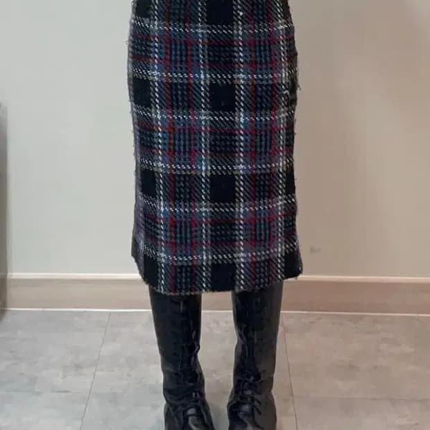 미디움 JPN 체크 트위드 미디 스커트 네이비