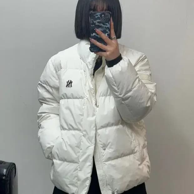 90 MLB 베이직 숏패딩 뉴욕 양키스 아이보리색