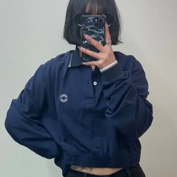 새상품 프리 노앙 로고 크롭 피케 카라 봄 스웻셔츠 네이비