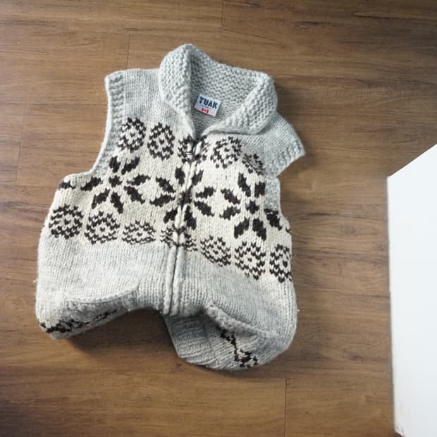 TUAK (Canada Made) 코위찬