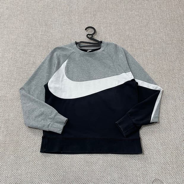 나이키 빅스우시 맨투맨