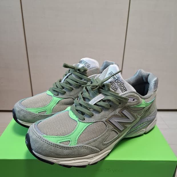 265 뉴발 990v3 파타 올리브 patta olive