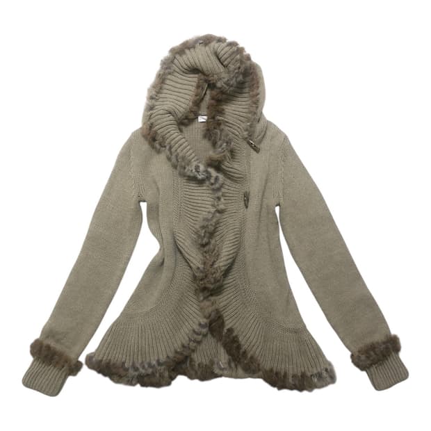 어스뮤직 오네갸루 라떼갸루 퍼 가디건 빈티지 리즈리사 엑시즈팜 니트