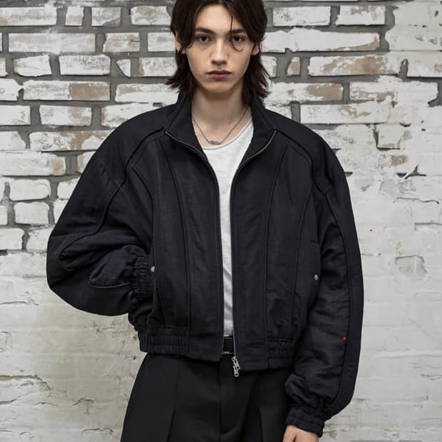 엘무드 벌키 크롭 봄버 자켓 블랙 44