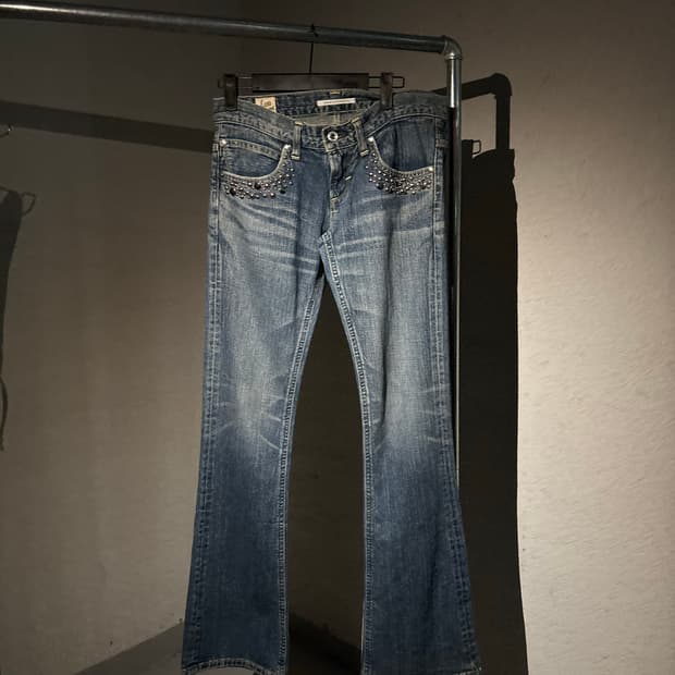 13 stud low-rise bootscut jeans