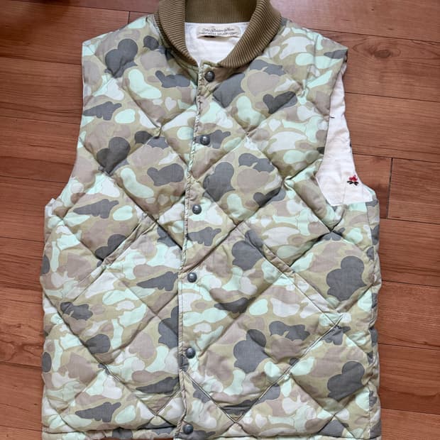 레미릴리프 카고패턴 다운 베스트