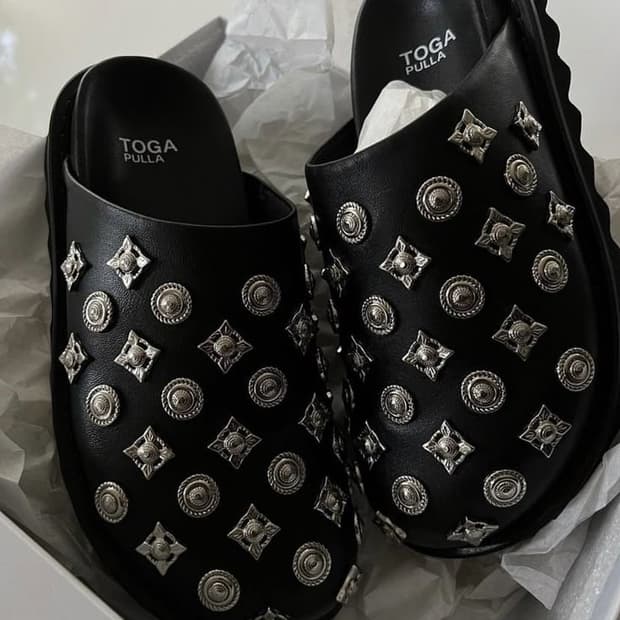 [41,42,43]토가 26ss 블로퍼/블랙