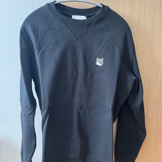 메종 키츠네 그레이 폭스 헤드 패치 클래식 스웨트셔츠 블랙