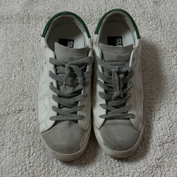 골든구스 golden goose 화이트 스니커즈