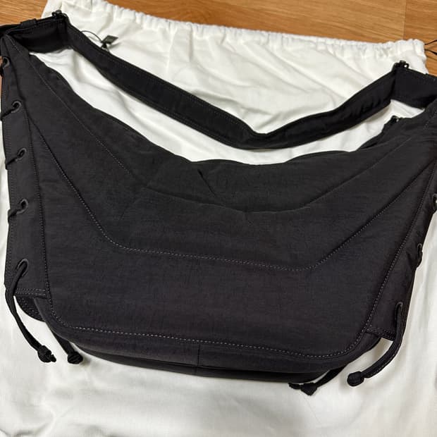 르메르 미디움 소프트 게임백 다크 초콜릿