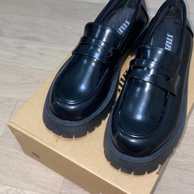 식스핏 로퍼 팝니다