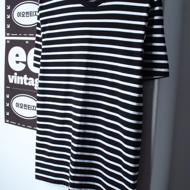 (L-XL) 지오다노 반팔 티셔츠 스트라이프 범고래 올드스쿨-H32981