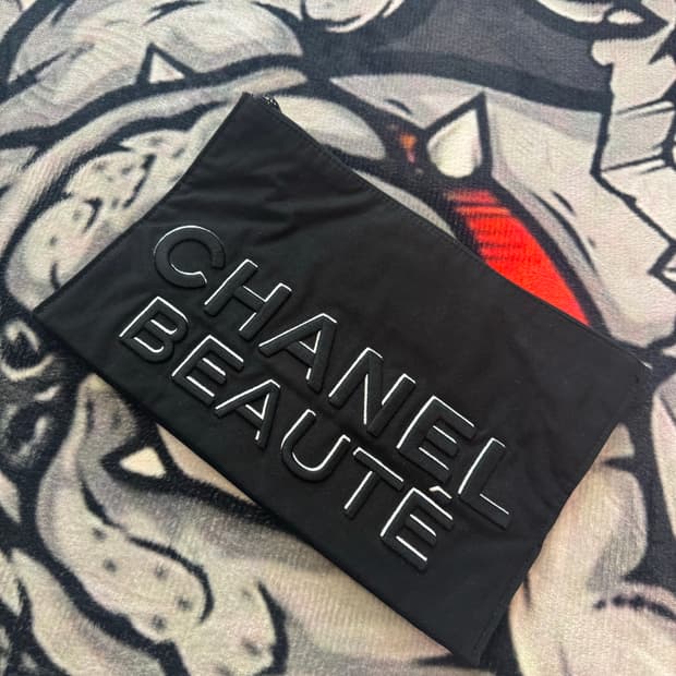 샤넬 뷰티 파우치백