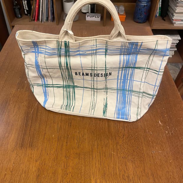 BEAMS tote bag