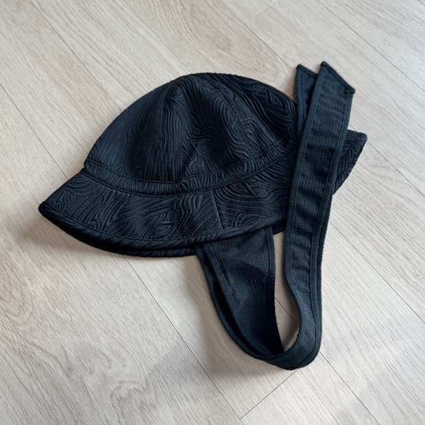 사스콰치패브릭스 퀼팅 이어머프 햇