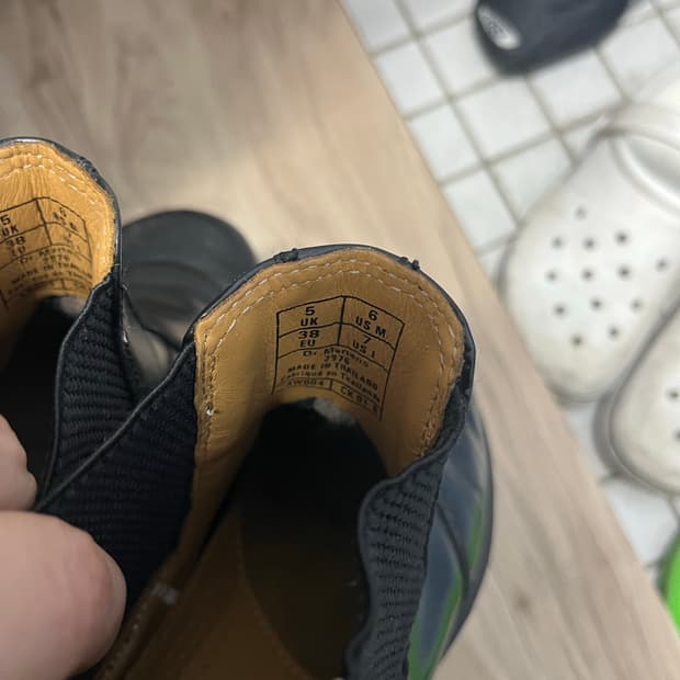 닥터마틴 첼시부츠 240