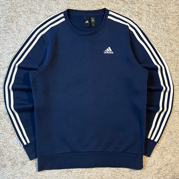 아디다스 ADIDAS 삼각로고 사이드라인 맨투맨 네이비